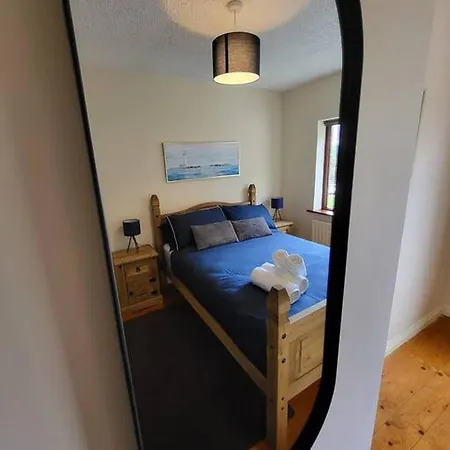 Mulberry House * Willsborough