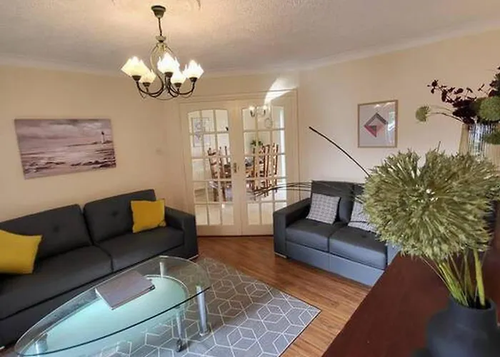 Dom wakacyjny Mulberry House